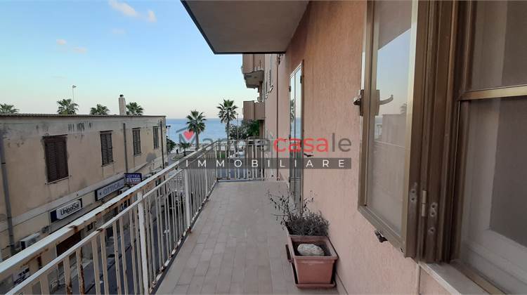 APPARTAMENTO 190 MQ IN PIENO CENTRO A DUE PASSI DAL MARE