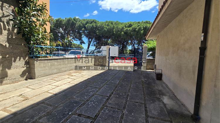 Appartamento in Vendita a Caminia di Stalettì